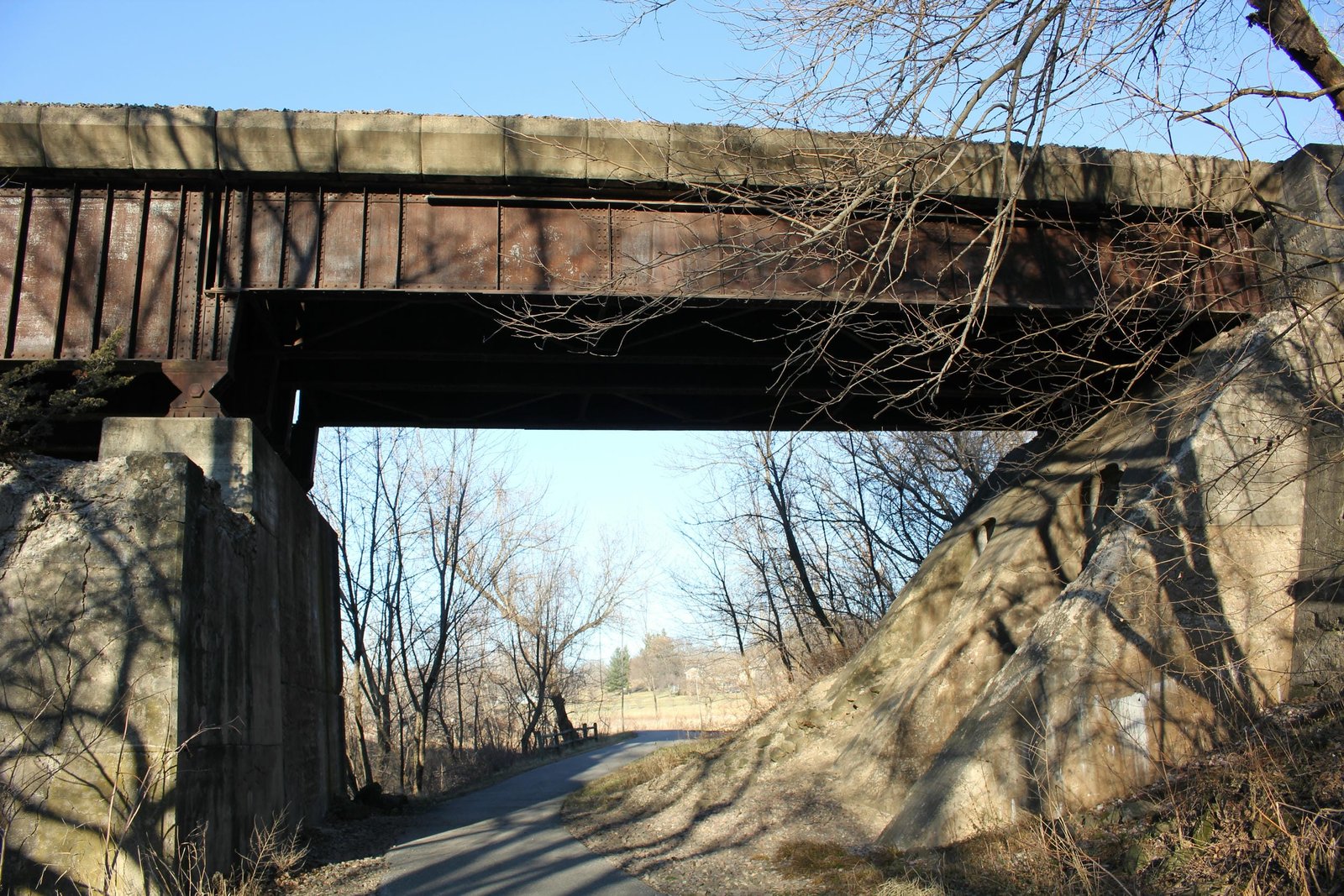 East span